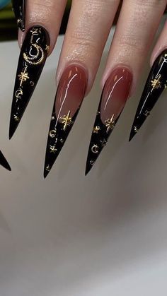 Black Halloween Nails, Holloween Nails, Witch Nails, Gothic Nails, Goth Nails, Grunge Nails, Stiletto Nails Designs, French Tip Acrylic Nails, Black French