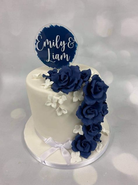 Sapphire Cake, Aestethic Things, Royal Blue Wedding Cakes, Kek Kahwin, One Tier Cake, Anniversary Cake Designs, 65th Wedding Anniversary, Ice Cake, Wedding Planning Decor