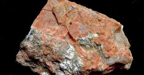 Crystal Growth, Almandine Garnet, Rock Types, Earth Elements, Large Crystal, Carbon Dioxide, Rock Collection, Minerals And Gemstones, Rock Hounding