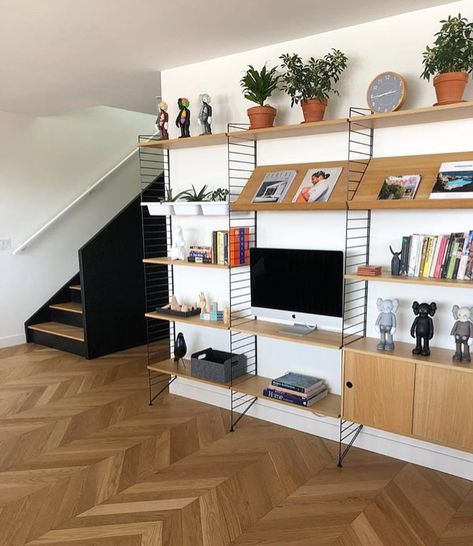 STRING Shelving String Shelving, String Shelf, String Furniture, Modern Vintage Furniture, Home Storage Solutions, New York Apartment, Open Plan Living, Interior Inspo, Bedroom Interior