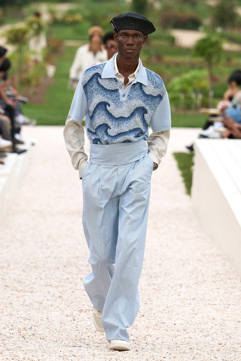 2024 Menswear, Feminine Casual, Moda Paris, Mens Outfit Inspiration, Menswear Fashion Show, Menswear Fashion, Print Trends, Men Fashion Casual Outfits, Menswear Collection