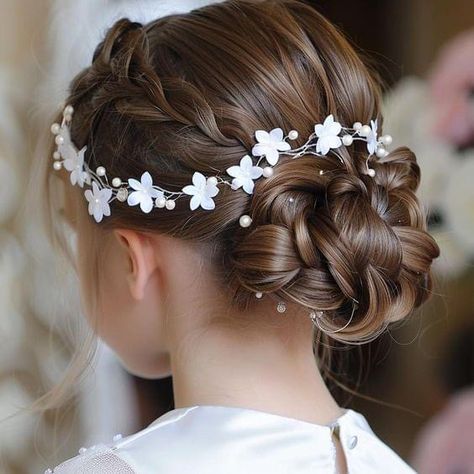 Hairstyles For First Communion, Morning Before School, First Communion Hairstyles, Kids Hairstyles For Wedding, Intricate Hairstyles, Communion Hairstyles, Princess Dance, Friends Hair, Before School