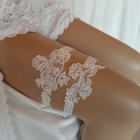 Bride Necessities, Garters For Wedding, Wedding Garter Toss, Bride Garter, Garter Lace, Lace Garter Set, Garter Wedding, Bride Lingerie, Something Blue Bridal