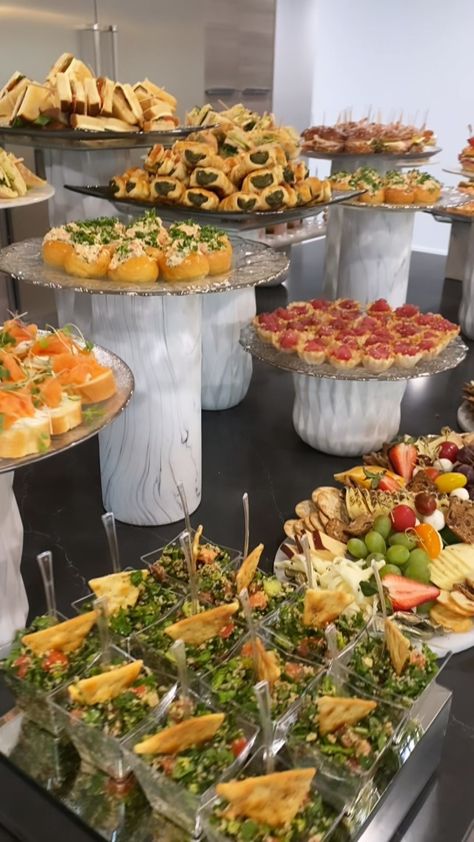 dolce_catering on Instagram: “Food is for eating, and good food is to be enjoyed...” . . . . #dolcecatering #excellenceincatering #dolce #cater #catered #catering… Lebanese Catering, Party Essen, Catering Food Displays, Wedding Food Stations, Drink Display, Food Buffet, Party Food Buffet, Arab Wedding, Wedding Buffet