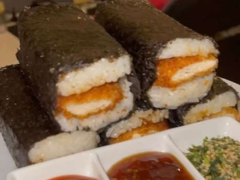 CHICKEN KATSU MUSUBI⤵️ Recipe - Whisk Chicken Katsu Musubi, Chicken Musubi Recipe, Sushi Hacks, Katsu Musubi, Chicken Musubi, Katsu Chicken, Musubi Recipe, Hawaiian Foods, College Recipes