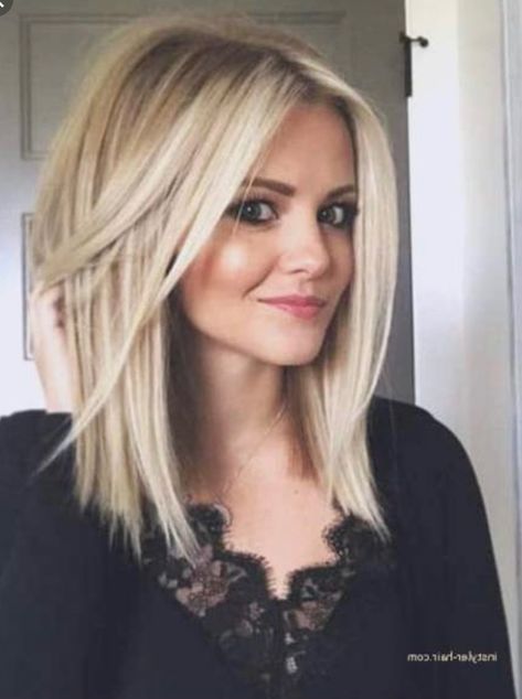 Medium Long Bob Hairstyles, Haircuts That Make You Look Younger, Long Inverted Bob Hairstyles, Long Bob Haircuts For Women, Med Length Hairstyles, 2023 Bob, Bobbed Hair, Κούρεμα Bob, Haircut Inspo