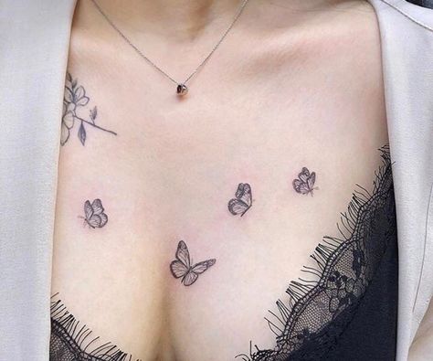 Istanbul Art, Tattoo Samples, Instagram Istanbul, Private Tattoos, Chest Design, Chest Tattoos For Women, Butterfly Tattoos, Red Tattoos, Badass Tattoos