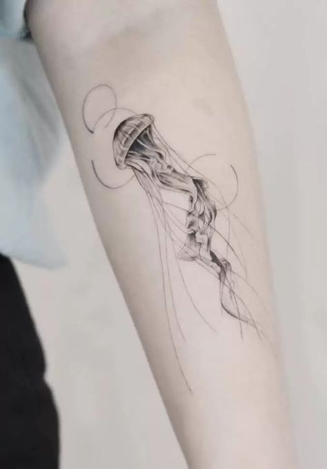 Jellyfish Tattoo On Leg, White Jellyfish Tattoo, Realism Jellyfish Tattoo, Jellyfish Tattoo Arm, Jellyfish Spine Tattoo, Tiny Jellyfish Tattoo, Jellyfish Tattoo Thigh, Jelly Fish Tattoo Design, Jelly Fish Tattoos