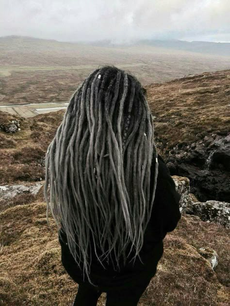 ☾☼MistressBarbie☼☽ Woman Dreadlocks, Dreadlock Inspiration, Curly Hair For Women, Dyed Dreads, Dreadlocks Girl, Dreads Girl, Beautiful Dreadlocks, Dreadlock Styles, Synthetic Dreadlocks