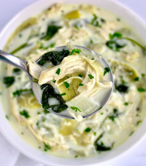 Slow Cooker Spinach Artichoke Chicken Soup - Keto Cooking Christian Artichoke Chicken Soup, Chicken Artichoke, Keto Chicken Soup, Keto Broccoli Cheese Soup, Artichoke Soup, Spinach Artichoke Chicken, Artichoke Chicken, Cooking Soup, Low Carb Soup