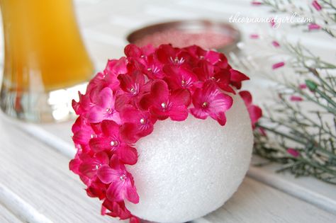 how to make a wedding pomander, kissing ball, or ornament with silk flowers | DIY Silk Flowers Diy, Pomander Balls, Kissing Ball, Quilted Ornaments, Flowers Beautiful, Flower Ball, Floating Candles, Foam Crafts, Wedding Deco