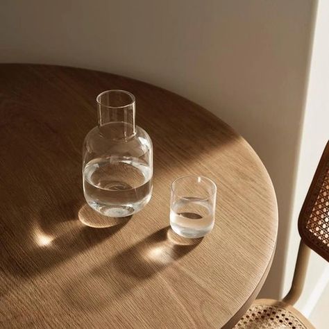 Water Aesthetic, Clear Cups, Simple Aesthetic, Beige Aesthetic, Perfect Palette, Pastel Aesthetic, Creative Agency, Decoration Table, Drinking Water