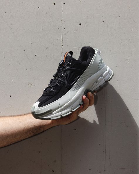 The new @nike Zoom Vomero 5 'Roam' takes a branch out of the ACG playbook with its High Abrasion Rubber Tech outsole, rubber mudguard, water repellant upper, hiking laces and pull tabs all sitting on ultra comfortable Zoom Air cushioning. Both colourways will be releasing in Men's sizing from midnight tonight online, 12am AEST November 1st. #nike #zoomvomero5roam #zoomvomero5 #zoomvomero #vomero #zoomair #sneakers #laced #lacedbrisbane Nike Zoom Black, Nike Vomero, Zoom Vomero 5, Vomero 5, Art Parody, Wet Weather, Air Zoom, Nike Air Zoom, Working Together