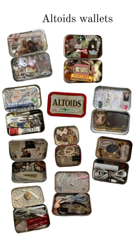 Altoid Shrine, Things To Put In Altoids Wallet, Handmade Stocking Stuffers, Diy Trinket Box, Altoid Wallet, Altoid Tin Ideas, Tin Wallet, Altoids Wallet, Mint Tin Crafts