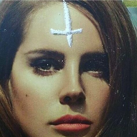 1,741 Likes, 11 Comments - Carmen Dël Mar (@motelkilos) on Instagram: “No one's gonna take my soul away” Innocence Lost, Weight Goals, Lana Del Rey Vinyl, Lana Rey, Burning Desire, Brooklyn Baby, Lana Del Ray, Snake Tattoo, Living Legends