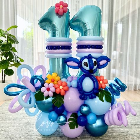 💙🌺 LILO & STITCH BALLOON DISPLAY 🌺💙 . . . #Lovoballoonbouquets #lovoballoonsandgifts #lovoballoon #balloonbouquet #balloonmarquee #numberballoon #balloonstack #balloonart #premiumballoondisplay #brisbaneballoons #brisbaneballoonartist #balloonartistaustralia #smallbusinessaustralia #ballooninspo #qualatex #qualatexballoons #sempertex #decrotex #liloandstitchparty #liloandstitchballoons #liloandstitchballoondecor #11thbirthdaypartyideas Stitch Balloons, Qualatex Balloons, Balloon Display, 11th Birthday, Number Balloons, Lilo Stitch, Balloon Art, Balloon Bouquet, May 21