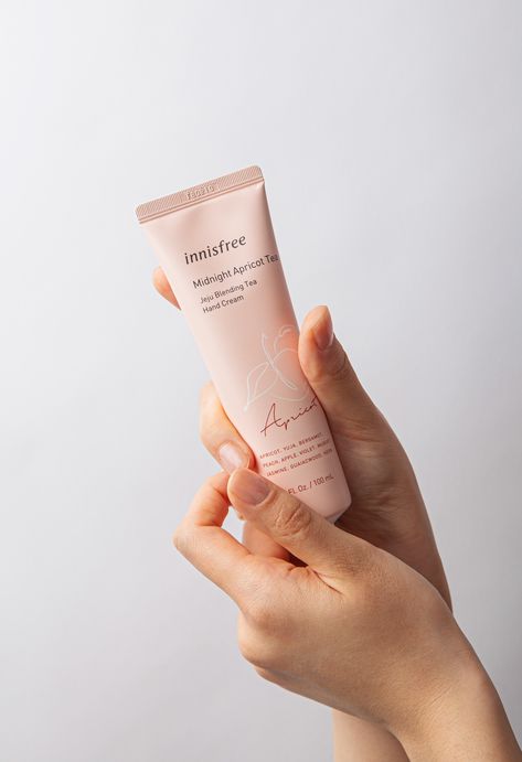 Behance :: For You Innisfree Hand Cream, Blending Tea, Hand Cream Packaging, Skincare Branding, Skincare Products Photography, Food Photoshoot, Hand Photography, Products Photography, Skincare Packaging