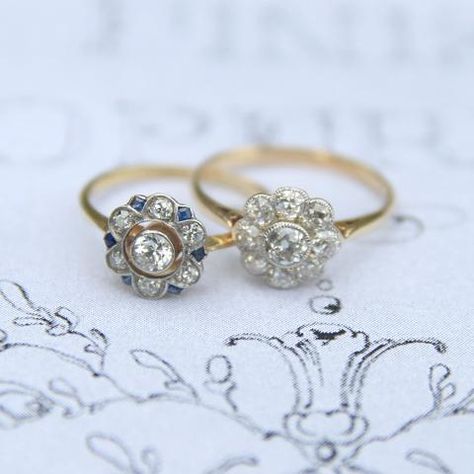 Edwardian Wedding Ring, Camphor Glass Jewelry, Diamond Cluster Rings, Antique Diamond Earrings, The Edwardian Era, Antique Rings Vintage, Flower Diamond Ring, Edwardian Ring, Wedding Ring Styles