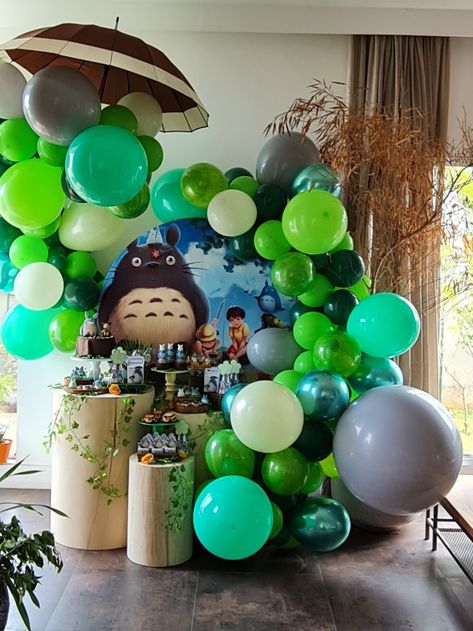 Studio Ghibli Birthday Party Ideas, My Neighbor Totoro Birthday Party, Totoro Birthday Party Decoration, Studio Ghibli Baby Shower Ideas, Studio Ghibli Party Decorations, Studio Ghibli Birthday Party, Totoro Party Decorations, Totoro Birthday Party, Ghibli Birthday