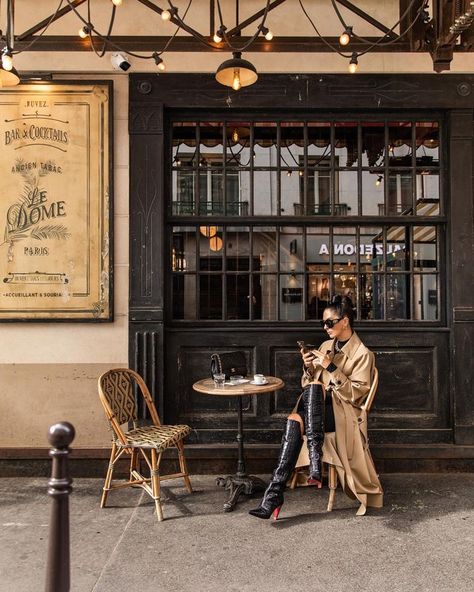 Photoshoot Cafe, City Fashion Shoot, Cafe Photoshoot, City Fashion Photography, Paris Shooting, Street Fashion Photoshoot, Street Photography Portrait, London Photoshoot, City Shoot