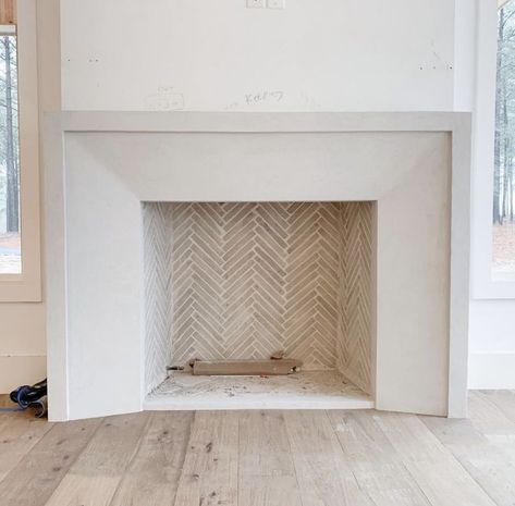 Fireplace Remodel, Home Fireplace, Fireplace Makeover, Fireplace Wall, Fireplace Mantle, Fireplace Design, Living Room Inspo, Fireplace Surrounds, Wood Flooring