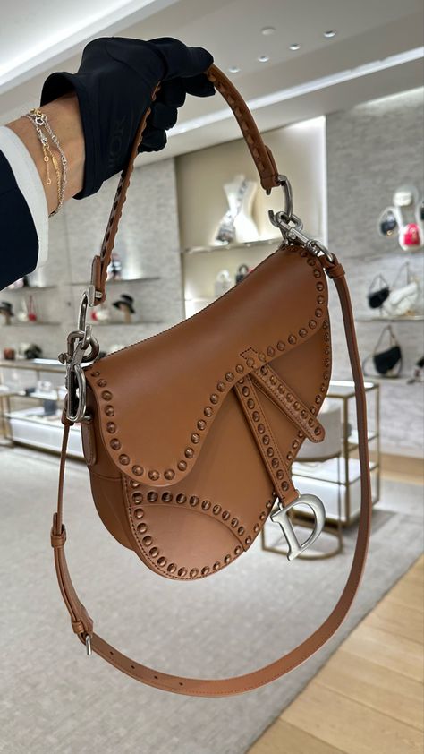 Dior Saddle Brown, Western Luxury, Bag Christian Dior, Bag Wishlist, Dior Purse, Ootd Women, Dior Saddle, Closet Organizer, Saddle Brown