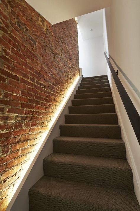 Stairway Lighting Ideas, Staircase Lighting Ideas, Vstupná Hala, Stairs Lighting, Basement Lighting, Stairway Lighting, Stair Lights, Staircase Lighting, Basement Stairs