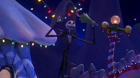 Top 10 Christmas Movies, Christmas Trivia Quiz, Latest Horror Movies, Nightmare Before Christmas Movie, Nightmare Before Christmas Wallpaper, Movie Collage, Halloween Film, Days Before Christmas, Christmas Shows