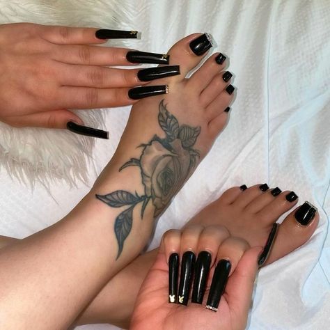 Acrylic Mani Pedi Combos, Matching Nails And Toes Set, Mani And Pedi Ideas Matching, Nail And Toes Matching Ideas, Matching Nail And Toe Sets, Matching Nails And Toes, Matching Mani Pedi, Mani Pedi Combos, Black Toes