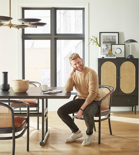 Bobby Berk Interior Design, Black Peel And Stick Wallpaper, Home Bathroom Ideas, Bobby Berk, Decorations Bedroom, Old Decor, Home Made Decorations, Queer Eye, Decorating Walls