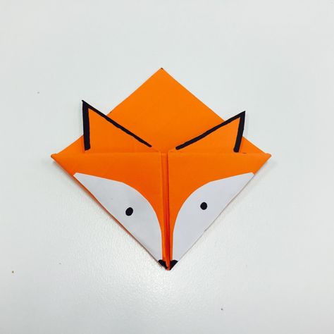 Make Your Own Fox Bookmark - Origami Bookmark Corner, Fox Bookmark, Ideas Bookmark, Unique Origami, Origami Dog, Origami Bookmarks, Origami Architecture, Origami Paper Folding, Origami Ball