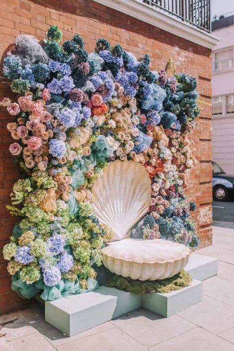 London Chelsea, Floral Installations, Chelsea Flower, Chelsea, London, Building, Floral, Flowers, Wall