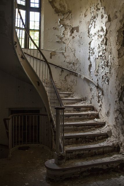 abandoned. staircase. Winding Stairs, Urban Decay Photography, Winding Staircase, Beautiful Ruins, Take The Stairs, Interior Stairs, Stairway To Heaven, Spiral Staircase, Inspirational Art