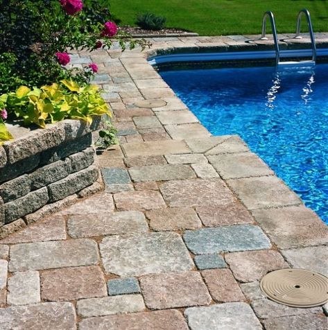 25 Ideas Of Stone Pool Deck Design | Daily source for inspiration and fresh ideas on Architecture, Art and Design Stone Pool Deck, Stone Deck, Pool Pavers, Deck Piscina, Pool Deck Plans, Stone Pool, Swimming Pool Decks, Pool Remodel, Above Ground Pool Decks