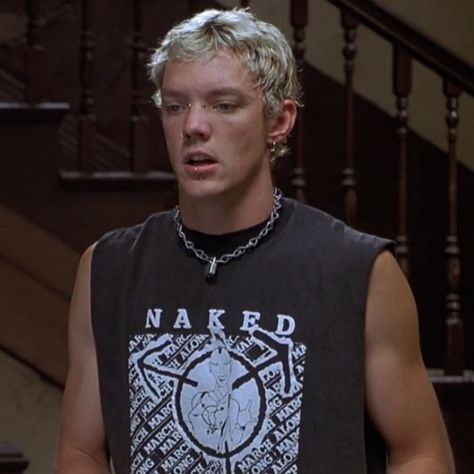 Matthew Lillard in Senseless, 1998. Mathew Lillard Wallpaper, Mathew Lillard Punk, Matthew Lillard Senseless, Senseless 1998, Matthew Lillard 90s, Tim Laflour, Matt Lillard, Matthew Lilard, Attractive Actors