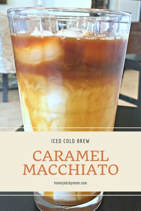 This Iced Cold Brew Caramel Macchiato is a delicious layered #coffee drink with espresso, vanilla syrup, milk, and of course caramel. A sweet, mellow treat! Iced Cold Brew, Iced Caramel Macchiato Recipe, Ninja Coffee Bar Recipes, Caramel Macchiato Recipe, Macchiato Recipe, Ninja Coffee Bar, Cold Brew Coffee Recipe, Ice Caramel Macchiato, Coffee Creamers