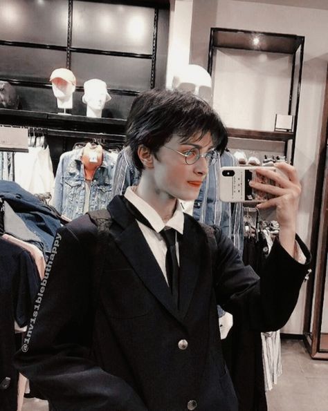 Harry Potter Actors, Harry James, Harry James Potter, Harry Potter Pictures, Harry Potter Cast, Harry Potter Aesthetic, Daniel Radcliffe, Harry Potter 3, Harry Pottah