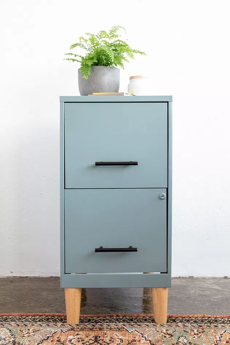 Diy Filing Cabinet, Filing Cabinet Makeover, Diy Furniture Makeover Projects, Easy Furniture Makeover, File Cabinet Makeover, Diy Furniture Makeover Ideas, Build Furniture, Popular Diy, Metal Filing Cabinet