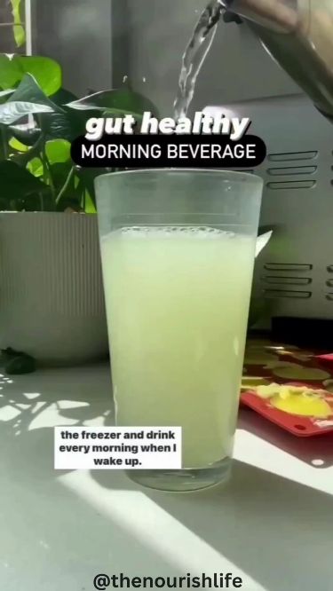 Gut Health Morning Beverage Recipe | Nourishing and Digestive-Boosting Drink Lemon Shots, Healthy Juicer Recipes, Healthy Juice Drinks, Gut Healing Recipes, Better Digestion, Ginger Water, Healing Recipes, Healthy Drinks Smoothies, Healthy Juice Recipes