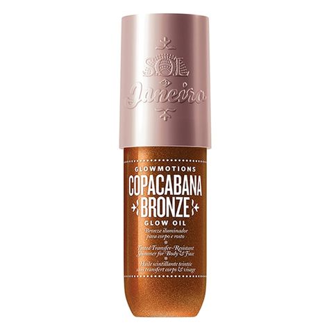 An obsession-worthy glow. Skin-softening body glow oil highlights your best assets with a bronze tint. Warm gourmand Cheirosa 62 fragrance with delicious notes of pisatchio and salted caramel. Glowing Body Oil, Body Glow Oil, Body Glow, Glow Oil, Glow Skin, Salted Caramel, Body Oil, Beauty And Personal Care, Caramel