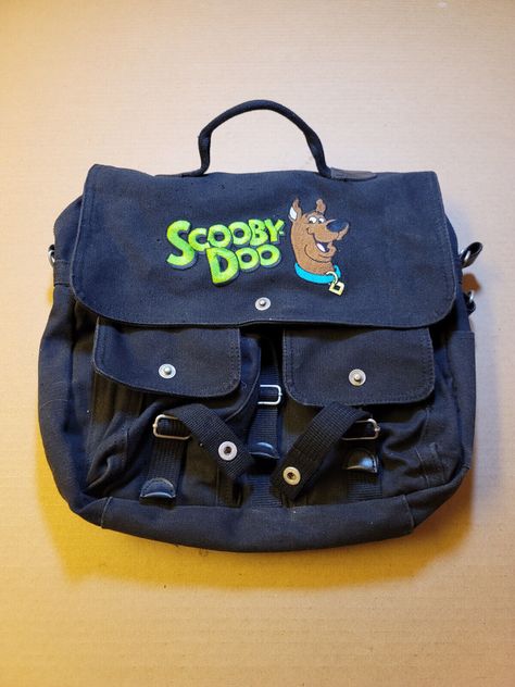 Scooby Doo Merch, 90s Purses, Scooby Doo Dog, Cool Crocs, Thermal Lunch Bag, Warner Bros Cartoons, Mummy Bag, Scooby Doo Mystery Incorporated, Scooby Doo Images