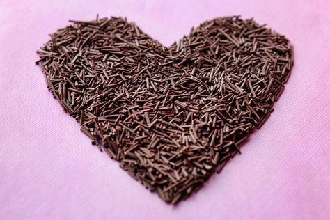 10 Totally Sensible Ways to Eat More Chocolate! Make Your Own Chocolate, Sprinkles Recipe, Homemade Pantry, Child Star, Edible Crafts, Chocolate Sprinkles, Homemade Chocolate, How To Make Chocolate, Baking Tips