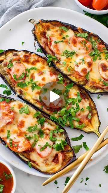 Tuscan Seasoning, Eggplant Pizza, Cook Vegetarian, Eggplant Pizzas, Vegetarian Sides, Baked Dinner, Dairy Free Cheese, Health Dinner, Baking Tray