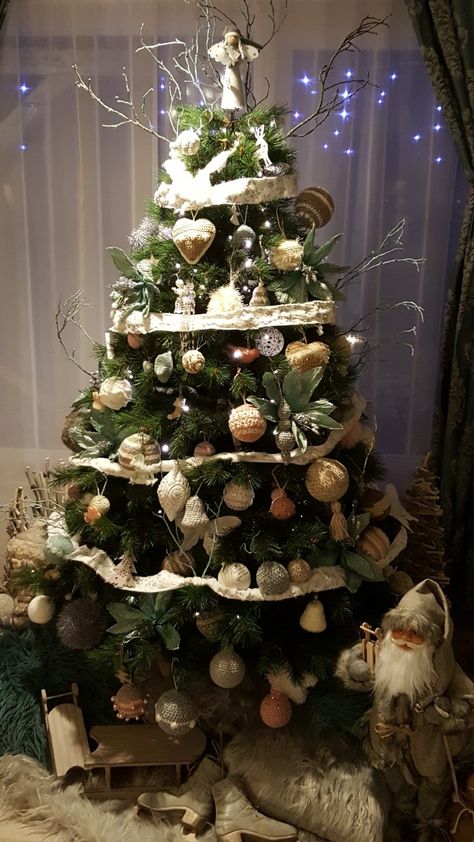 Alchemy, Christmas Trees, Ideas Style, Home Ideas, Winter Wonderland, Shabby Chic, Christmas Tree, Style Inspiration, Holiday Decor