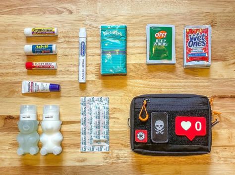 Hygiene Kit, What's In My Backpack, Edc Backpack, Get Home Bag, Edc Bag, Inside My Bag, Pocket Dump, What In My Bag, Emergency Prepping