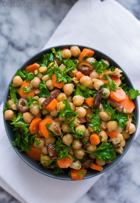 Colored Carrots, Carrot Chickpea, Gf Sides, Moroccan Dinner, Moroccan Carrot, Chickpea Salad Recipe, Moroccan Carrots, Moroccan Salad, Yummy Salads