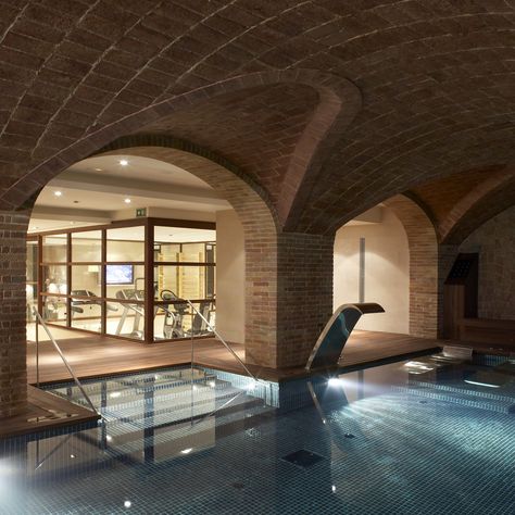 Hotel 1898 Barcelona, Water Architecture, Indoor Spa, Piscina Interior, Barcelona Hotels, House Cottage, Architecture Model House, London House, Spa Design