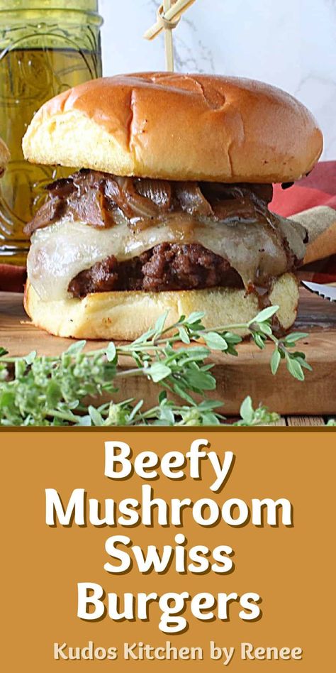 Mushroom Swiss Burger, Dinner Sandwich, Caramelized Onions Recipe, Hamburger Dishes, Onion Burger, Mushroom Burger, Keto Beef Recipes, Dinner Sandwiches, Easy Seafood Recipes