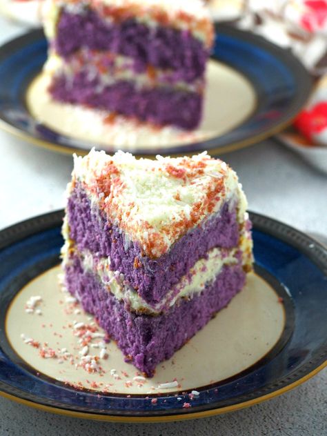 Ube Cake, White Chocolate Coconut, Ube Recipes, Cake With White Chocolate, Filipino Food Dessert, Coconut Frosting, Filipino Desserts, Layer Cakes, Coconut Cake