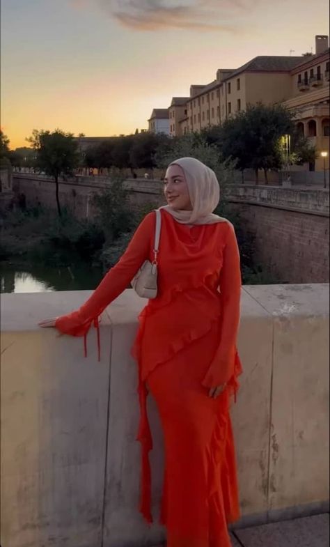 Modest Outfits Muslim, Thailand Outfit, Outfits Muslim, Estilo Hijab, Modest Dresses Fashion, Hijabi Outfit, Chic Dress Classy, Modest Summer Dresses, Holiday Clothes